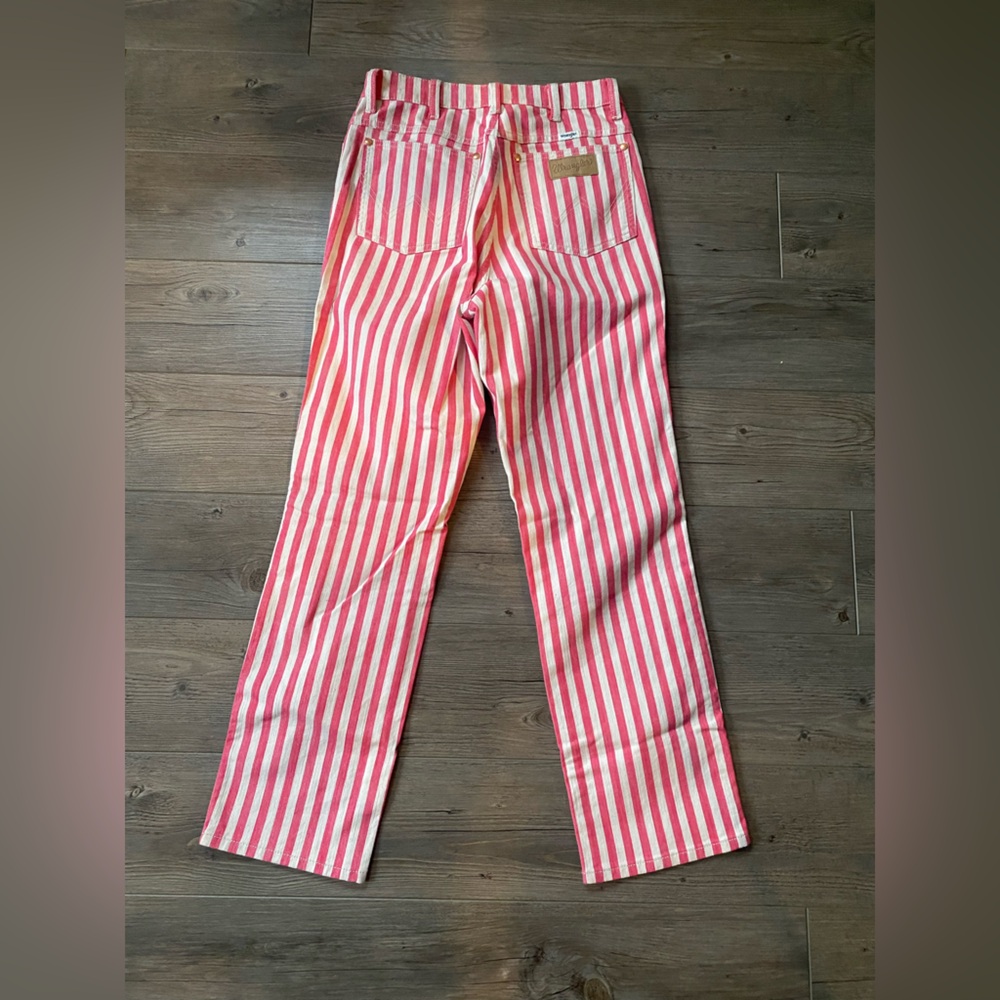 Red & Cream stripped Wrangler jeans - Picture 3 of 6